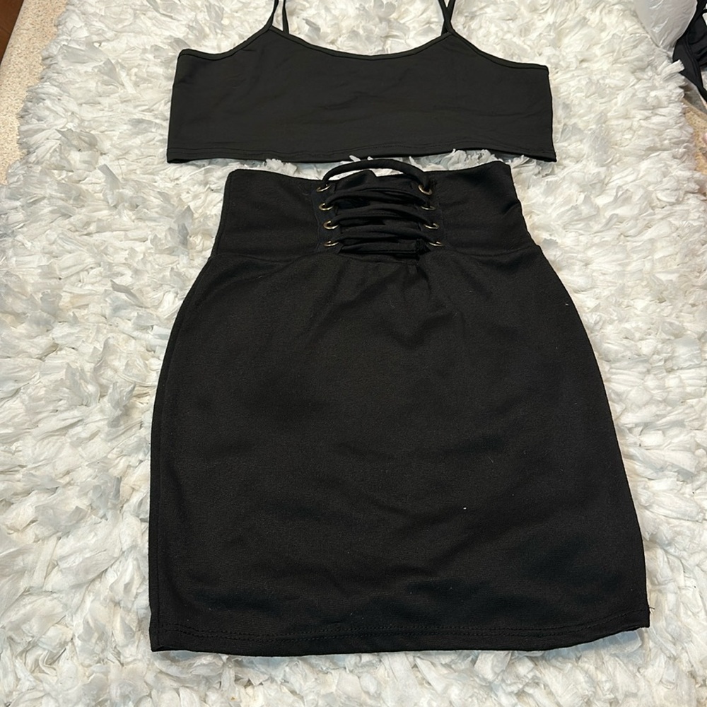 Black set